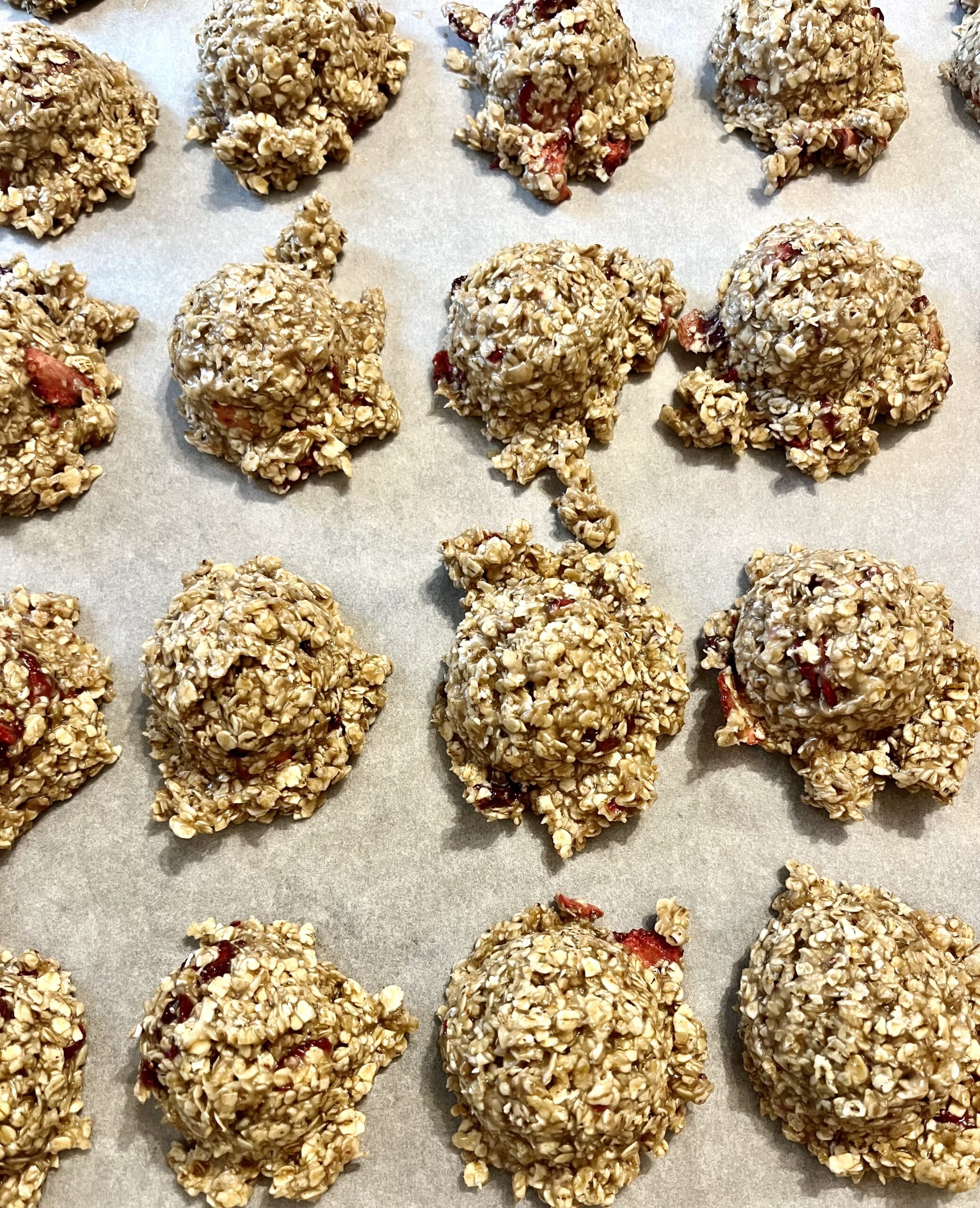 Strawberry Cheesecake No Bake Cookies